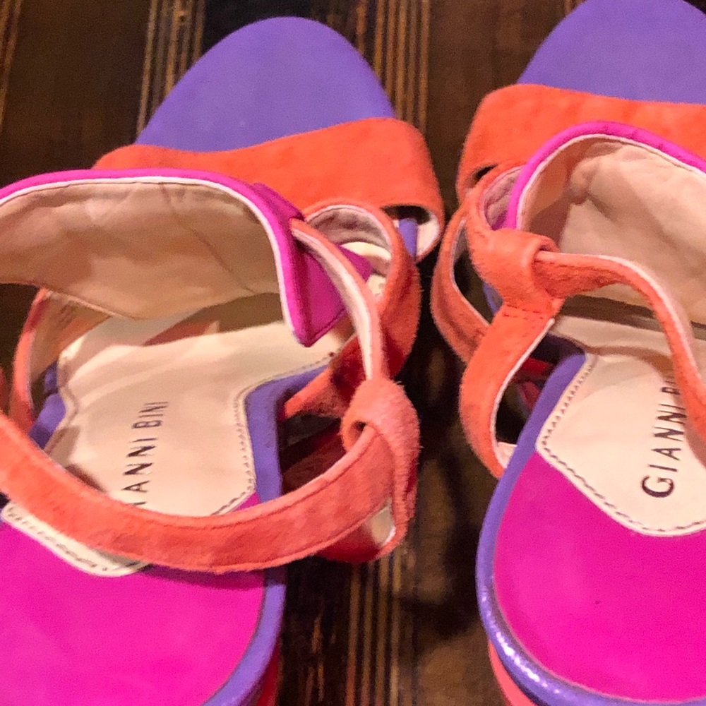 Size 7 Gianni Bini Platform Heels. - Picture 5 of 5